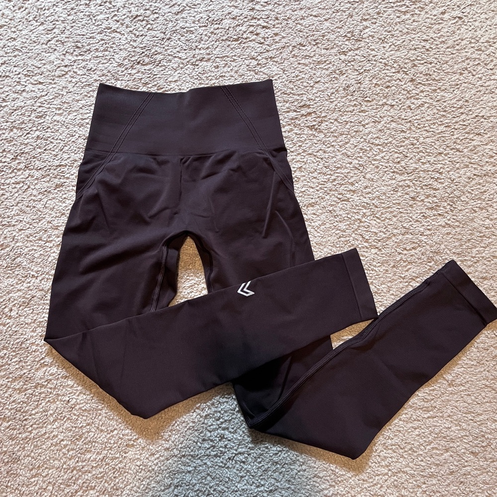 Oner Active Effortless Seamless Leggings - XS Regular Length Plumb Brown